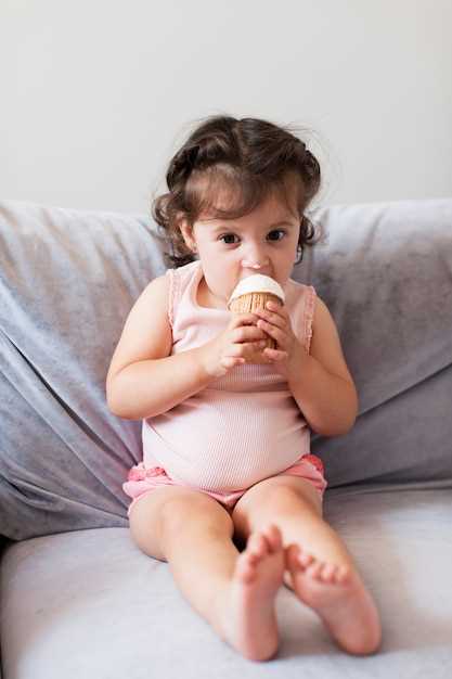 Когда начинать кормить малыша смесью в 2 месяца: рекомендации врачей