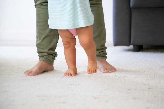 Как помочь ребенку справиться с проблемой ходьбы на носочках и принять меры предосторожности