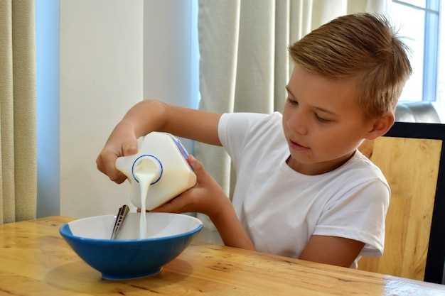 Что делать, если ребенок не проявляет самостоятельность во время приема пищи